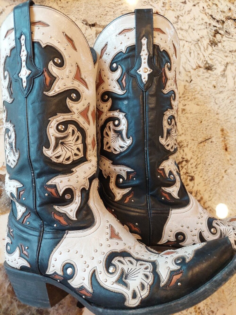 LUCCHESE size 10b Studded Scarlet Black & Natural Inlay Western/Cowgirl Boots. - Picture 5 of 11